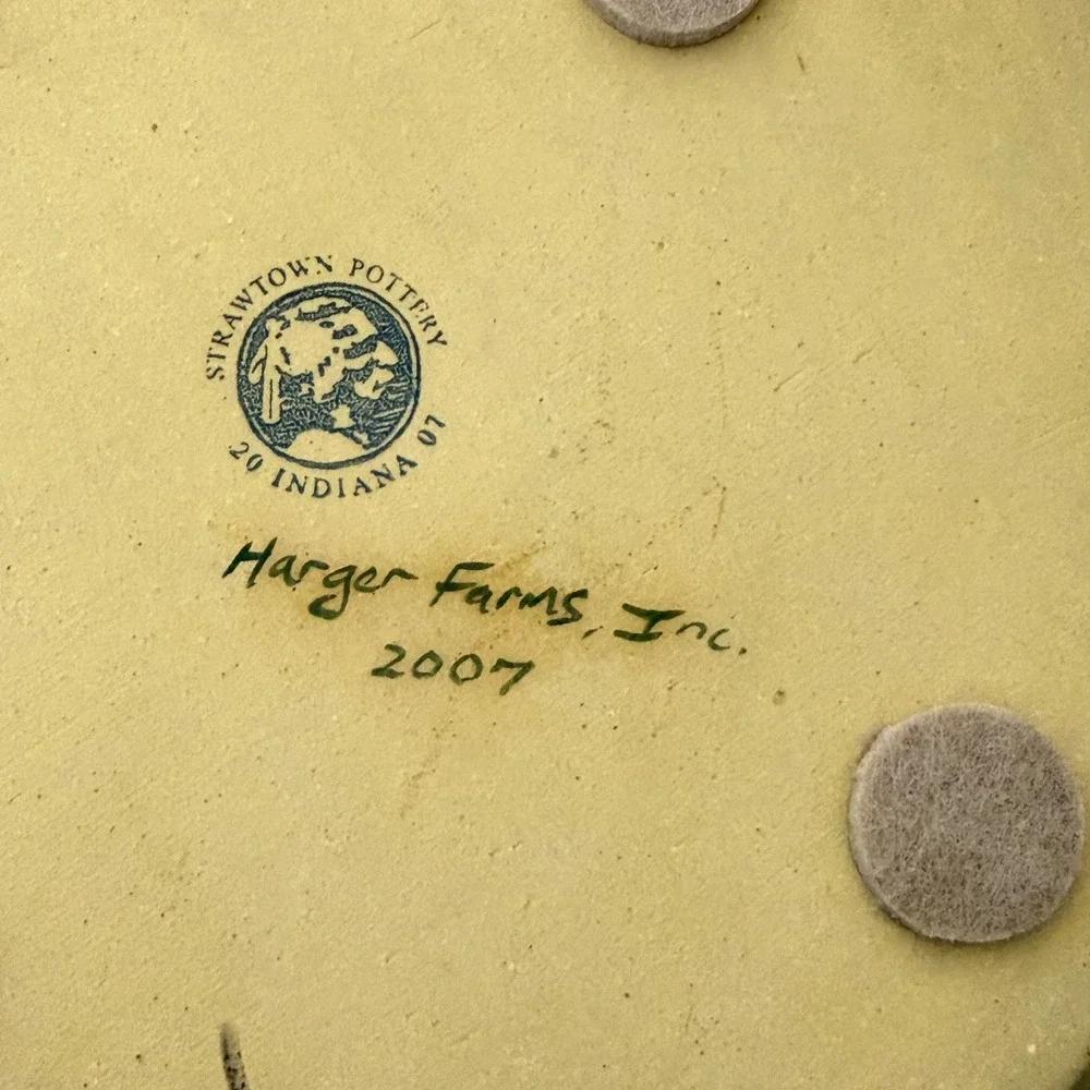 Strawtown Pottery Pie Dish Harger Farms 10.5 Inch Yellow Corn Scalloped Rim 2007